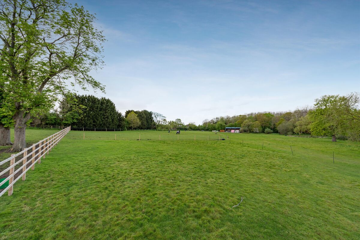 house for sale in Moss End, Warfield, Berkshire, RG42 ASC012126998