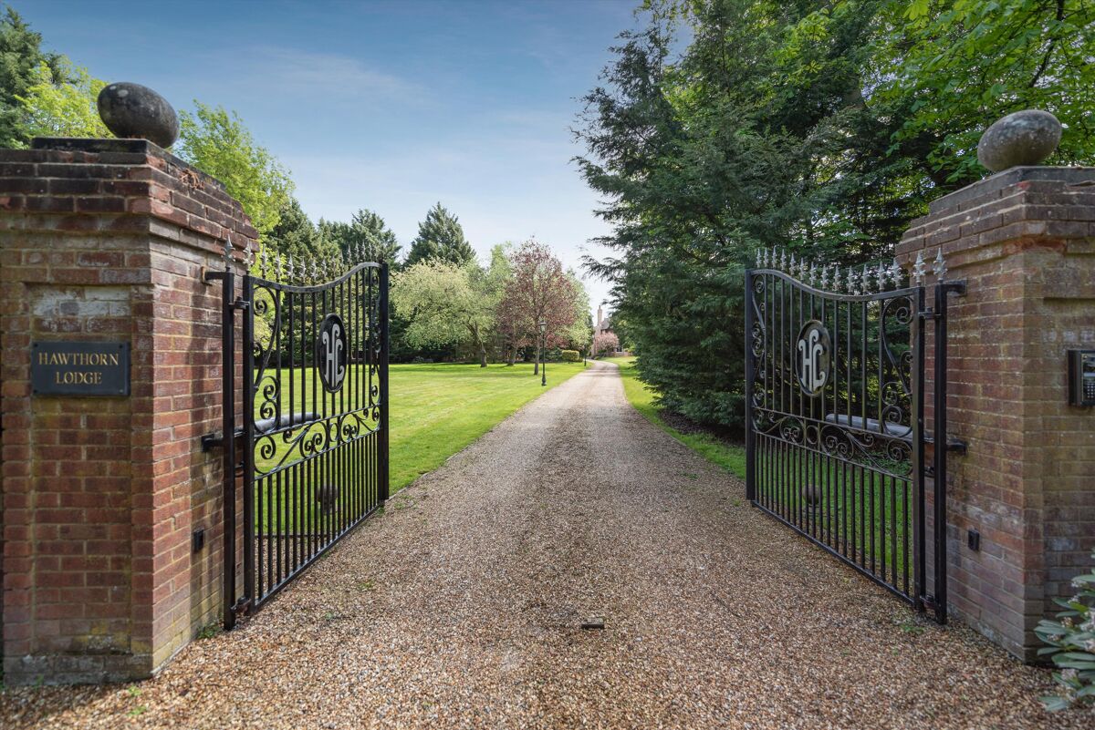 house for sale in Moss End, Warfield, Berkshire, RG42 ASC012126998