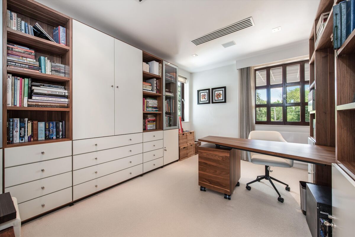 house for sale in Chauntry Road, Maidenhead, Berkshire, SL6