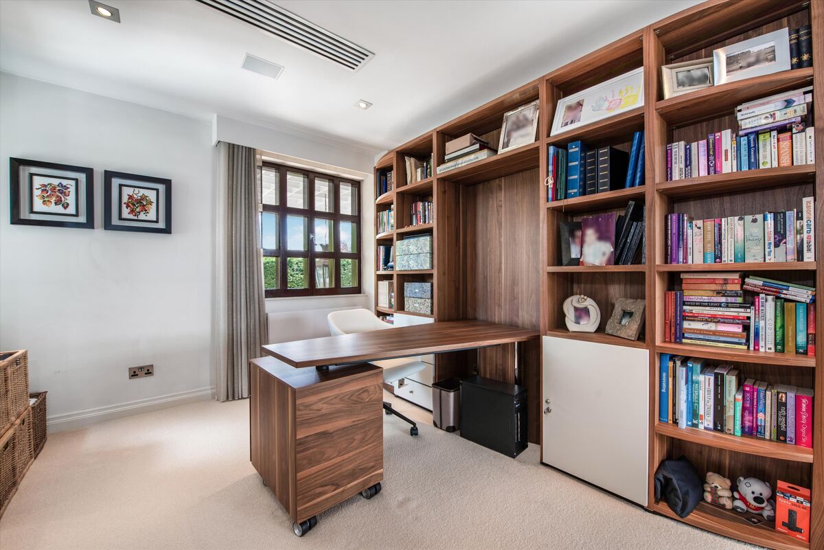 house for sale in Chauntry Road, Maidenhead, Berkshire, SL6