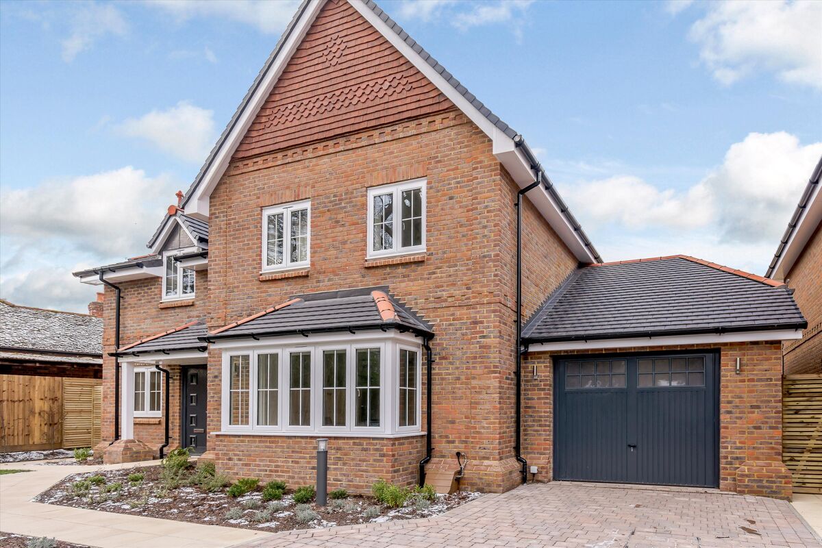 house for sale in Locks Ride, Ascot, Berkshire, SL5 ASC012154517