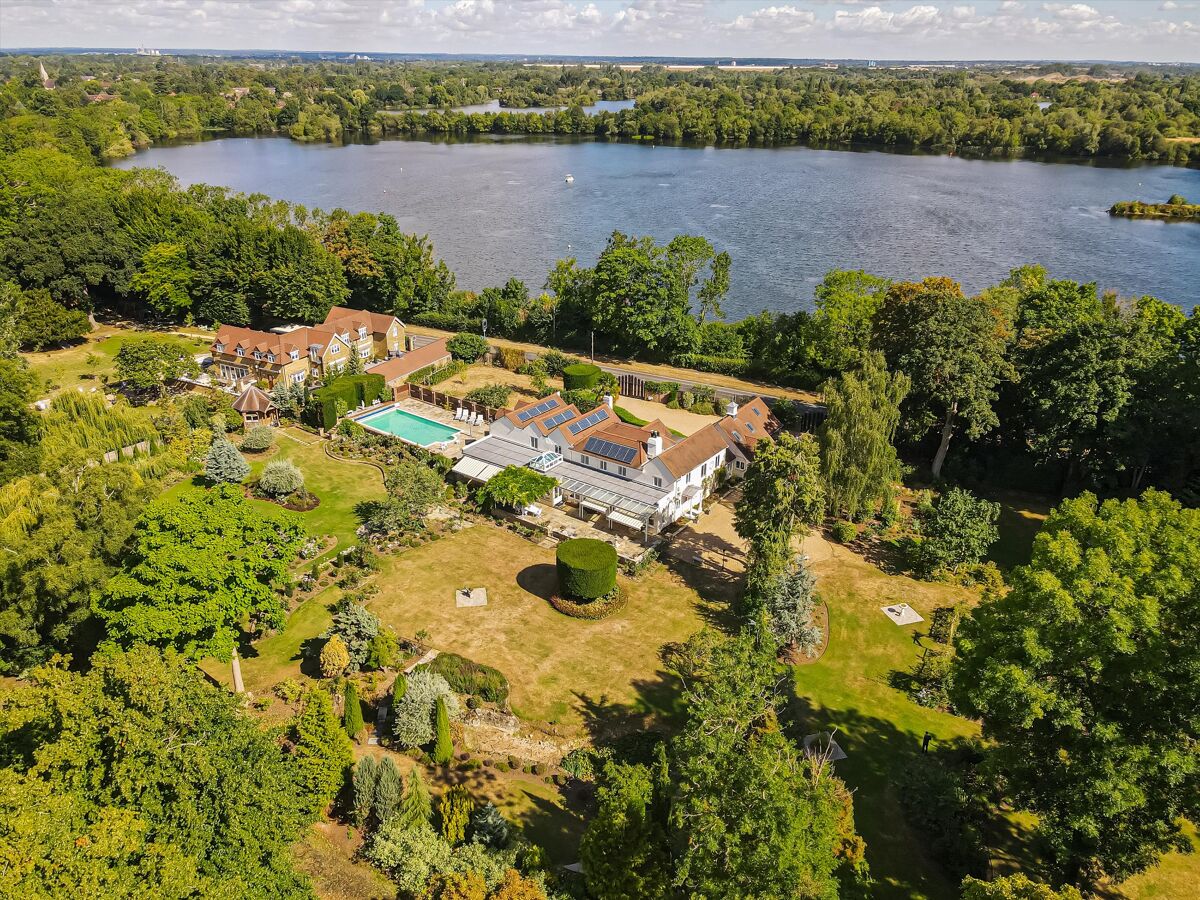 house for sale in Staines Road, Wraysbury, Stainesuponthames