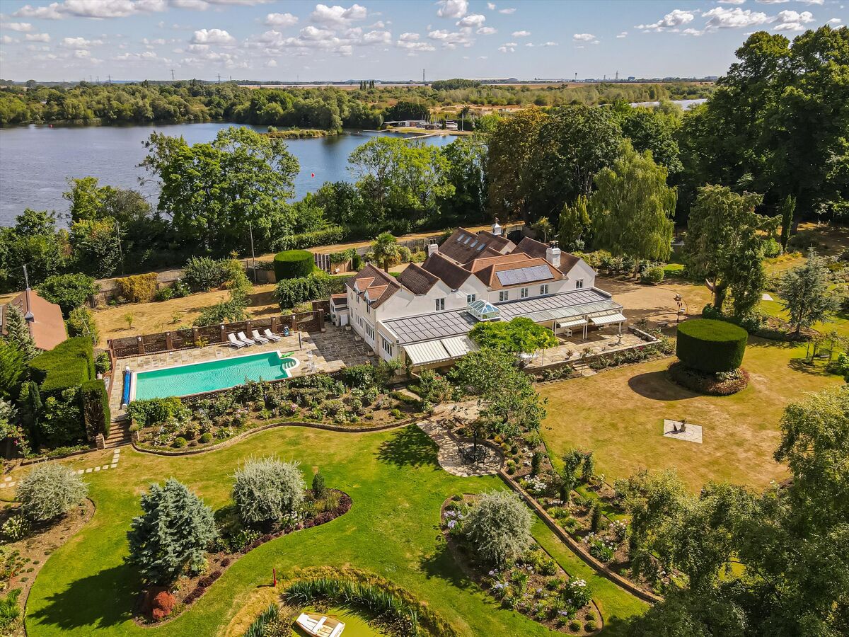 house for sale in Staines Road, Wraysbury, Stainesuponthames, Berkshire, TW19 ASC012169263