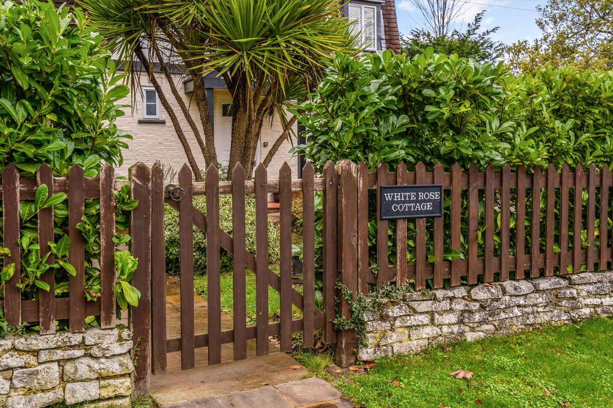 house for sale in Broomfield Park, Sunningdale, Berkshire, SL5