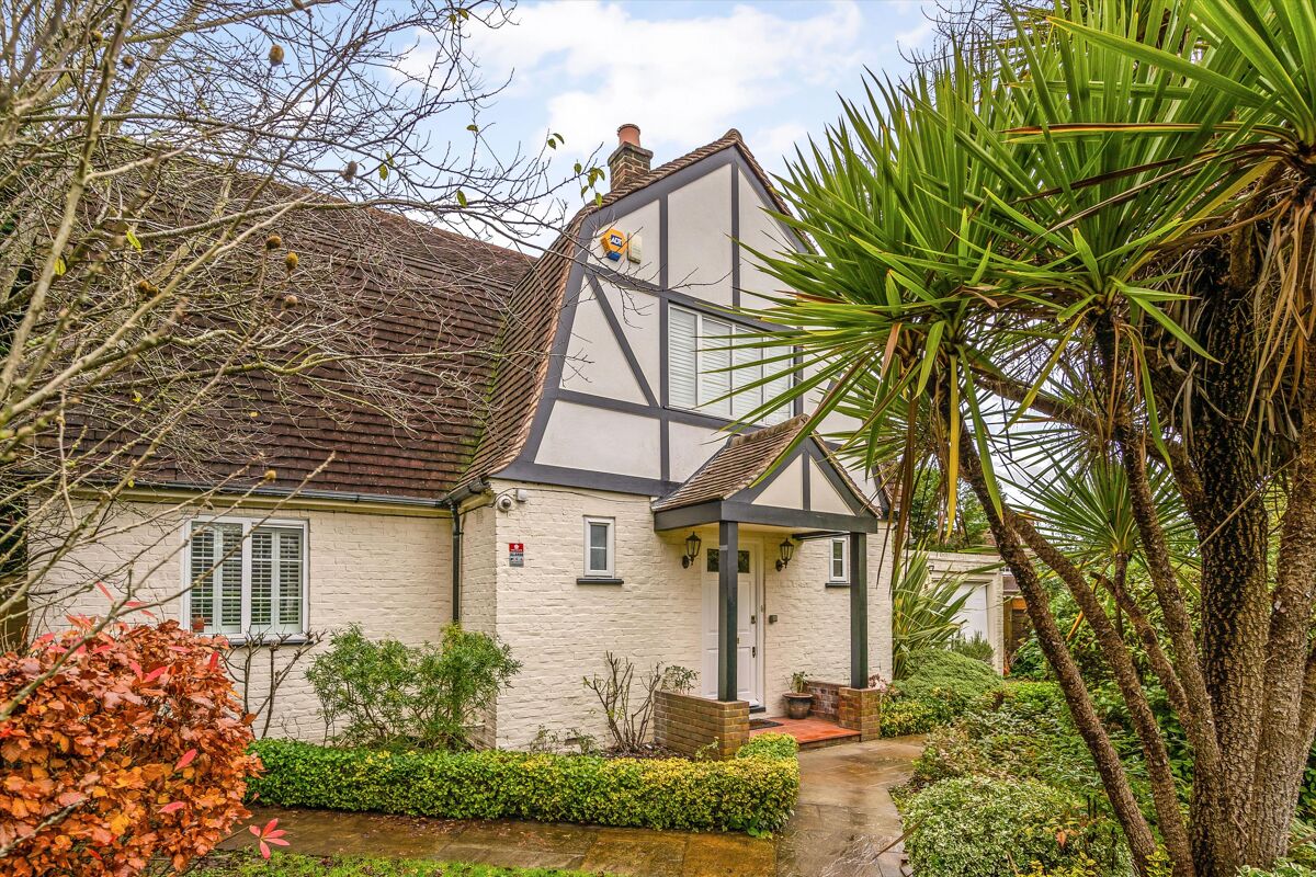 house for sale in Broomfield Park, Sunningdale, Berkshire, SL5