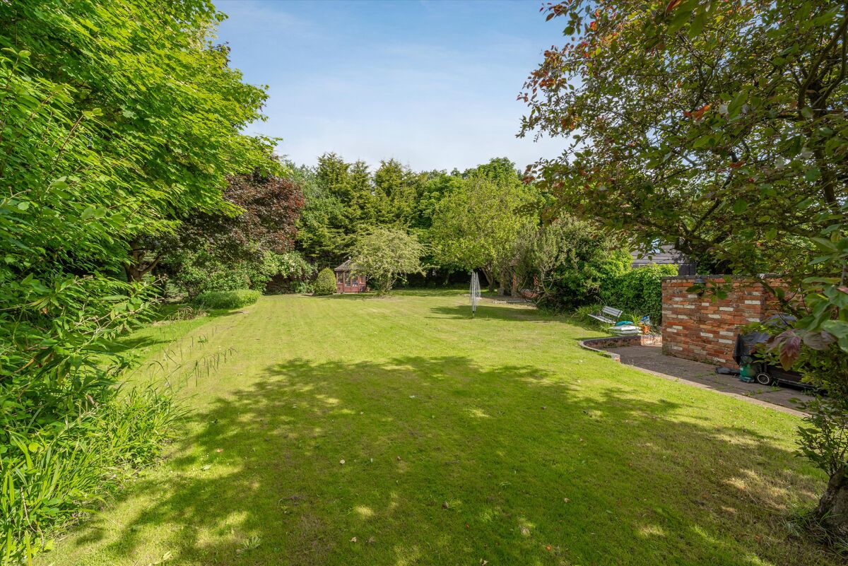 house for sale in Binfield Road, Wokingham, Berkshire, RG40