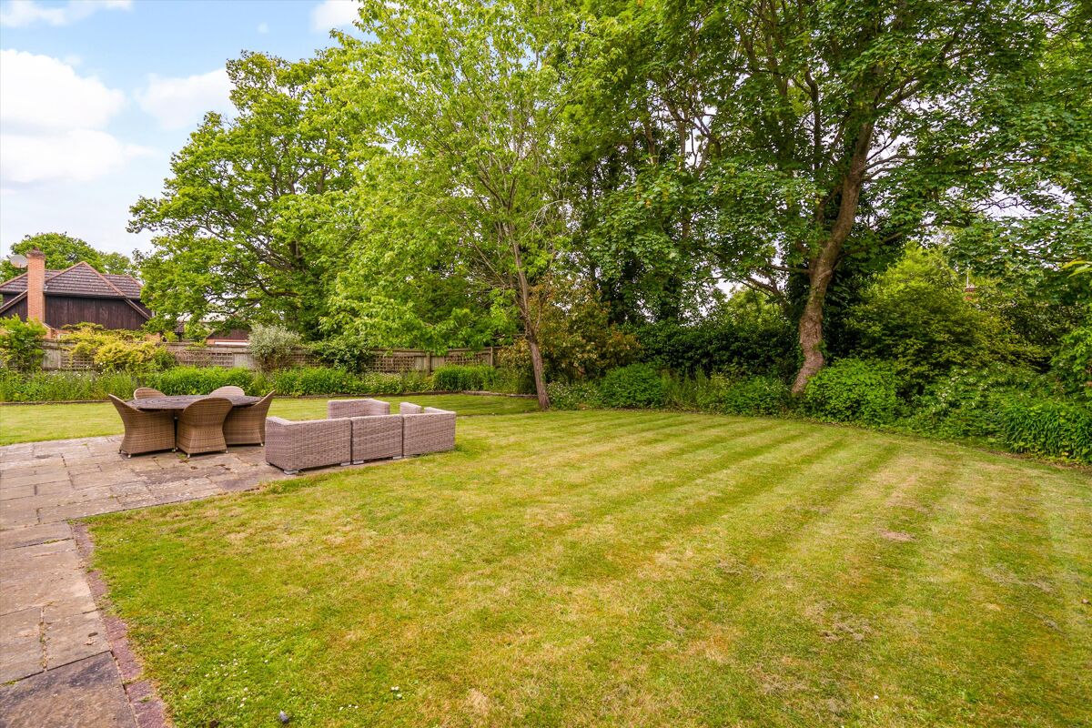 house for sale in Chavey Down Road, Winkfield Row, Bracknell, Berkshire