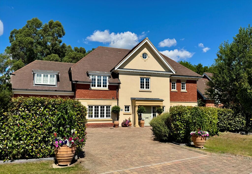 Image of Montague Park, Winkfield, Windsor, Berkshire, SL4