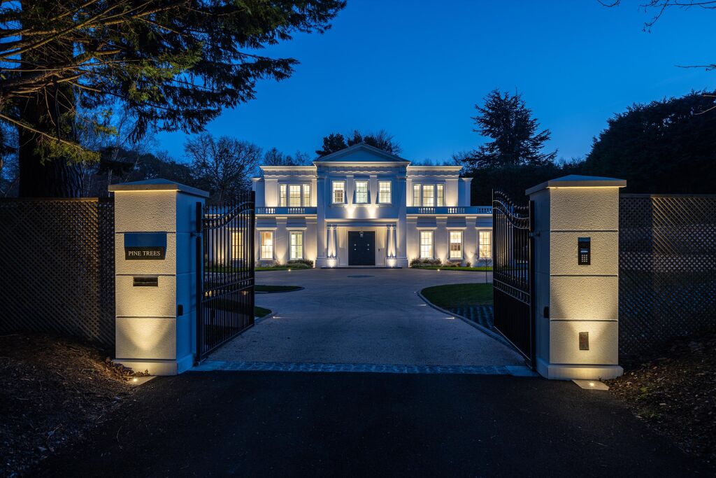 Image of Wentworth Drive, Virginia Water, Surrey GU25