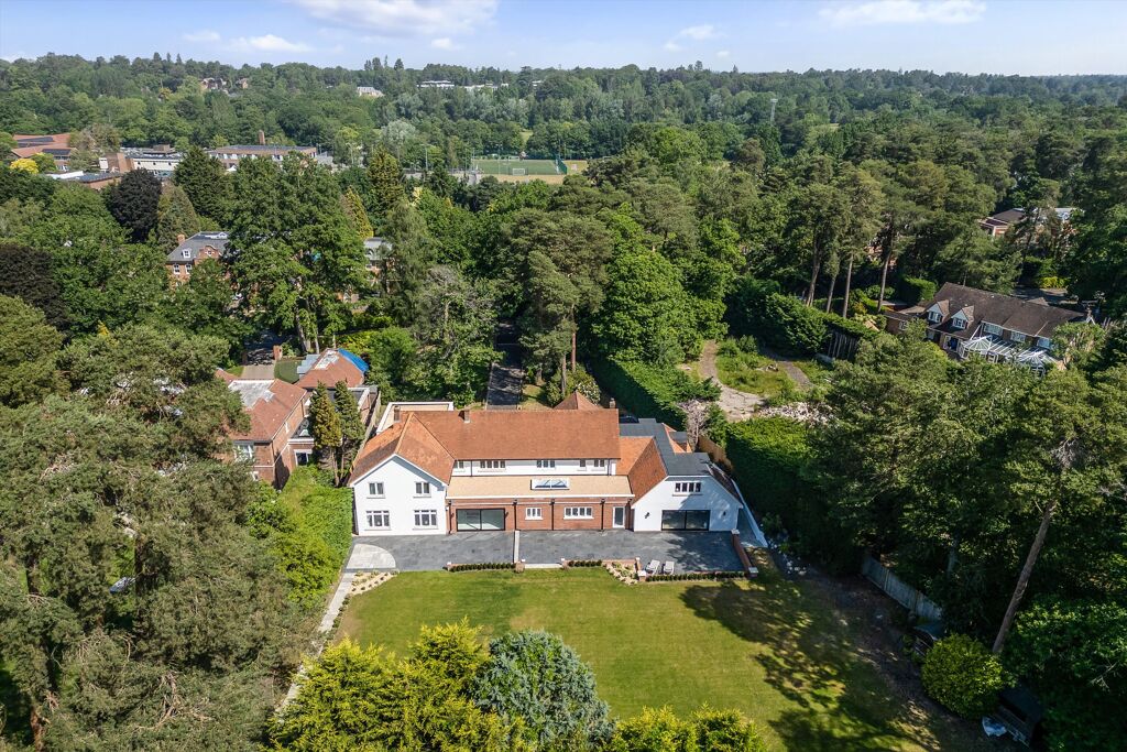 Image of Sunning Avenue, Ascot, Berkshire, SL5