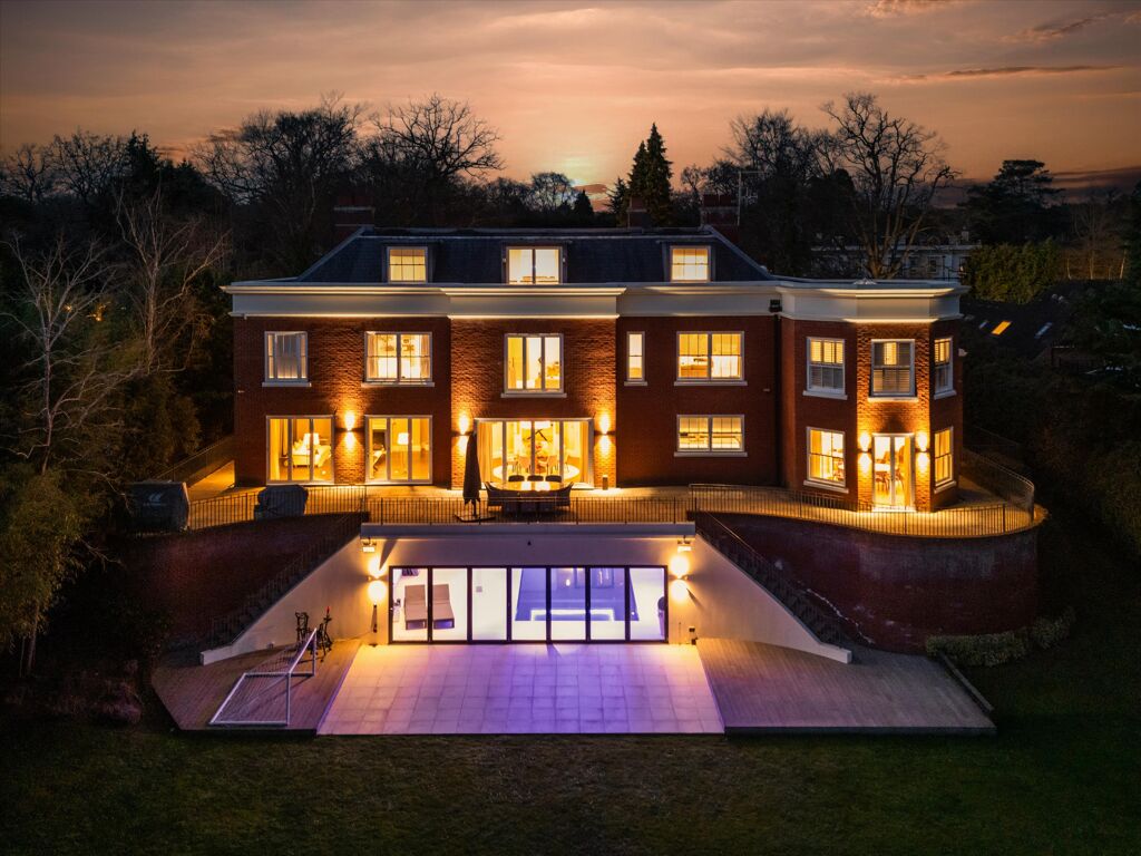 Image of Keepers Walk, Wentworth, Virginia Water, Surrey, GU25