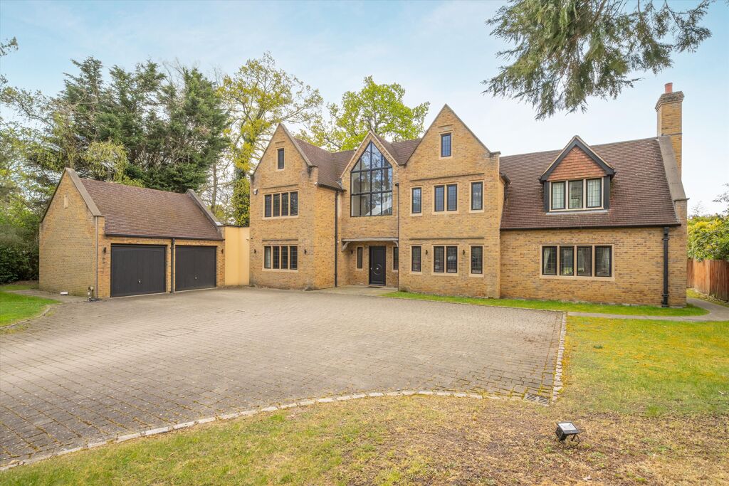 Image of Cheapside Road, Ascot, Berkshire, SL5