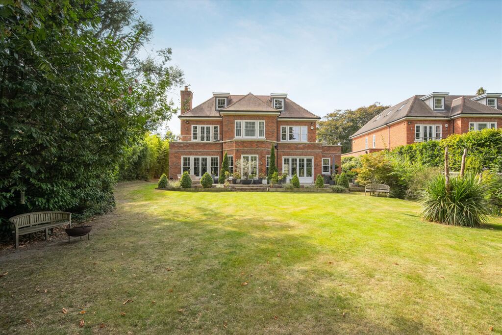 Image of Imperial Row, Ascot, Berkshire SL5