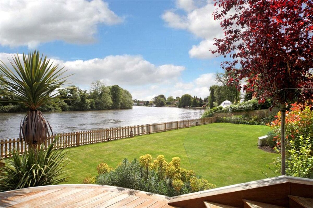 house for sale in Fishery Road, Fishery Estate, Bray, Maidenhead