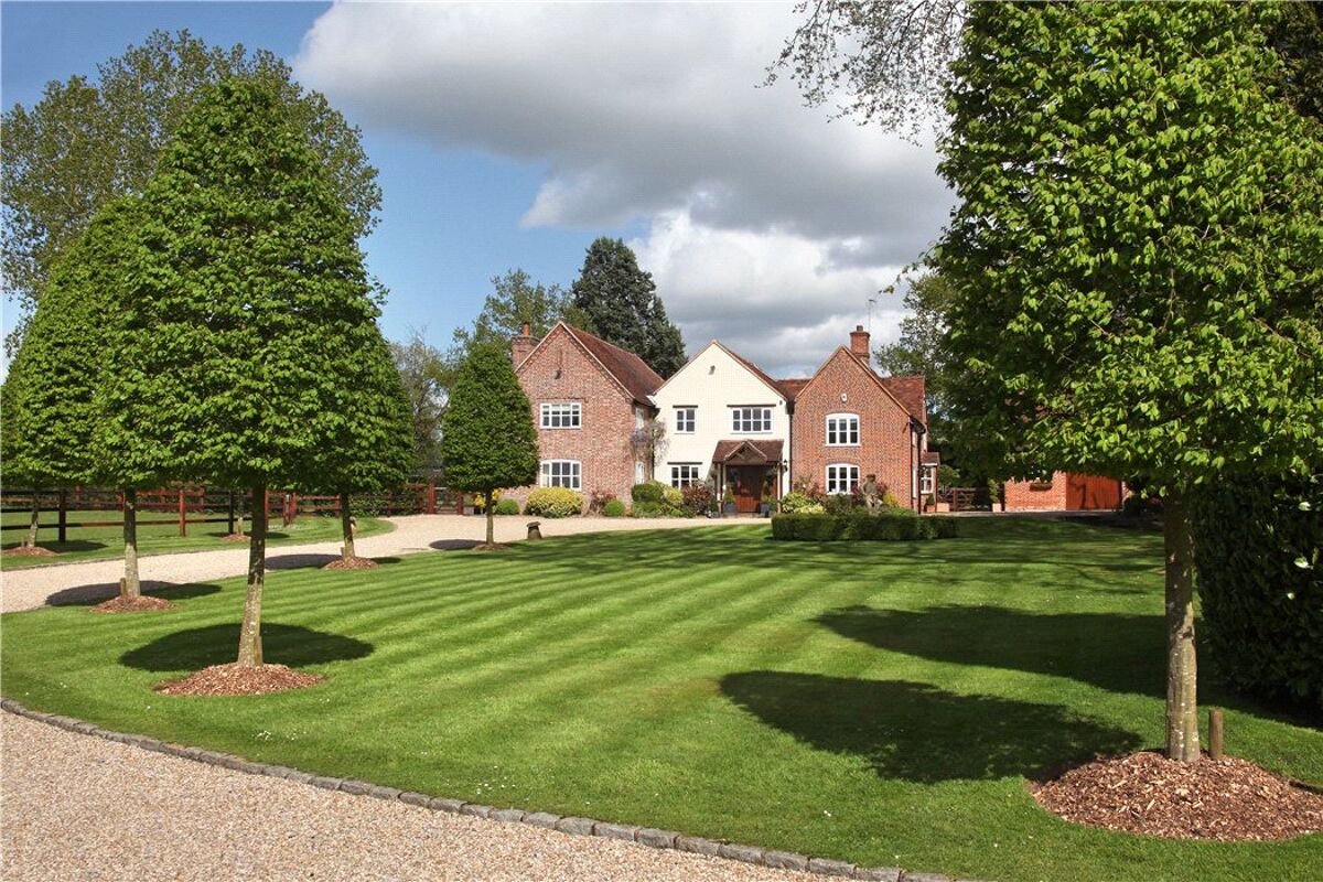 house for sale in Monks Alley, Binfield, Berkshire, RG42 ASC120285