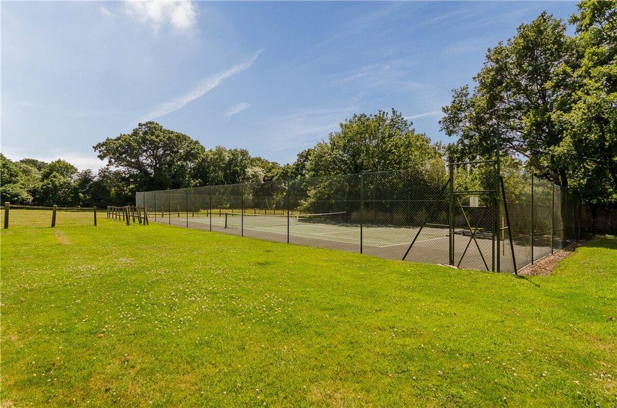 house for sale in Monks Alley, Binfield, Berkshire, RG42 ASC150261