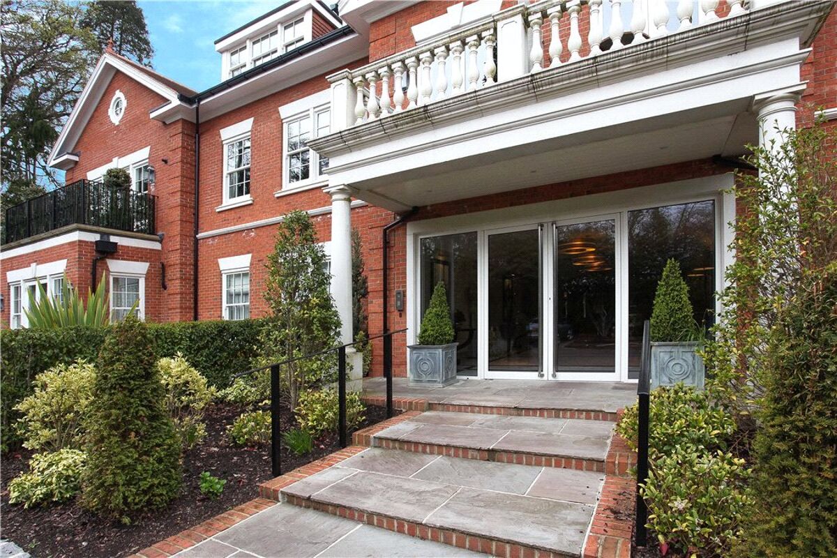 flat for sale in Westbrook House, Windsor Road, Ascot, Berkshire, SL5