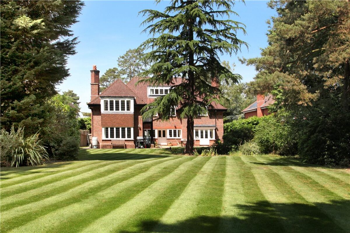 house for sale in Heather Drive, Sunningdale, Berkshire, SL5