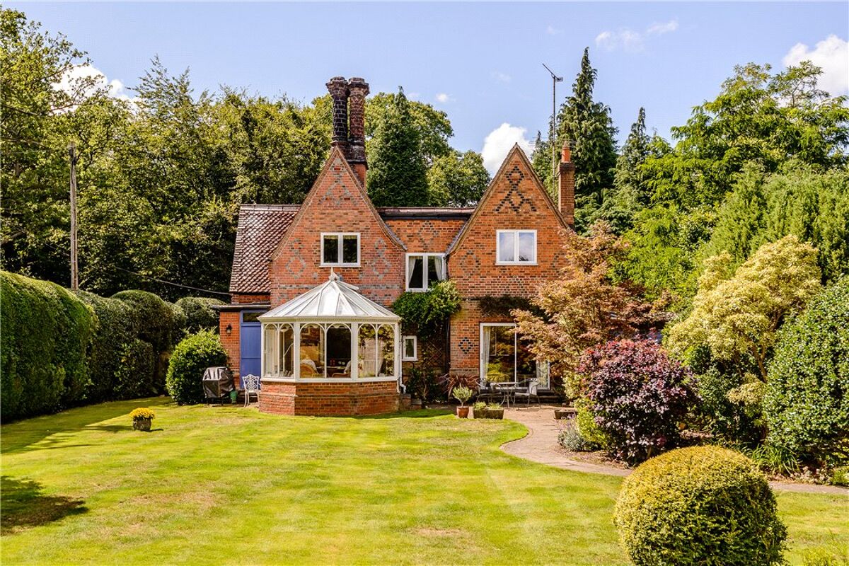 house for sale in Ribsden Holt, Chertsey Road, Windlesham, Surrey, GU20