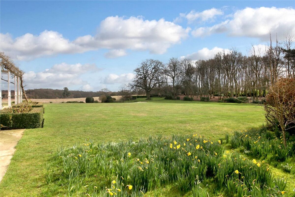 Onroerend goed te koop Kings Ride House, Prince Albert Drive, Ascot