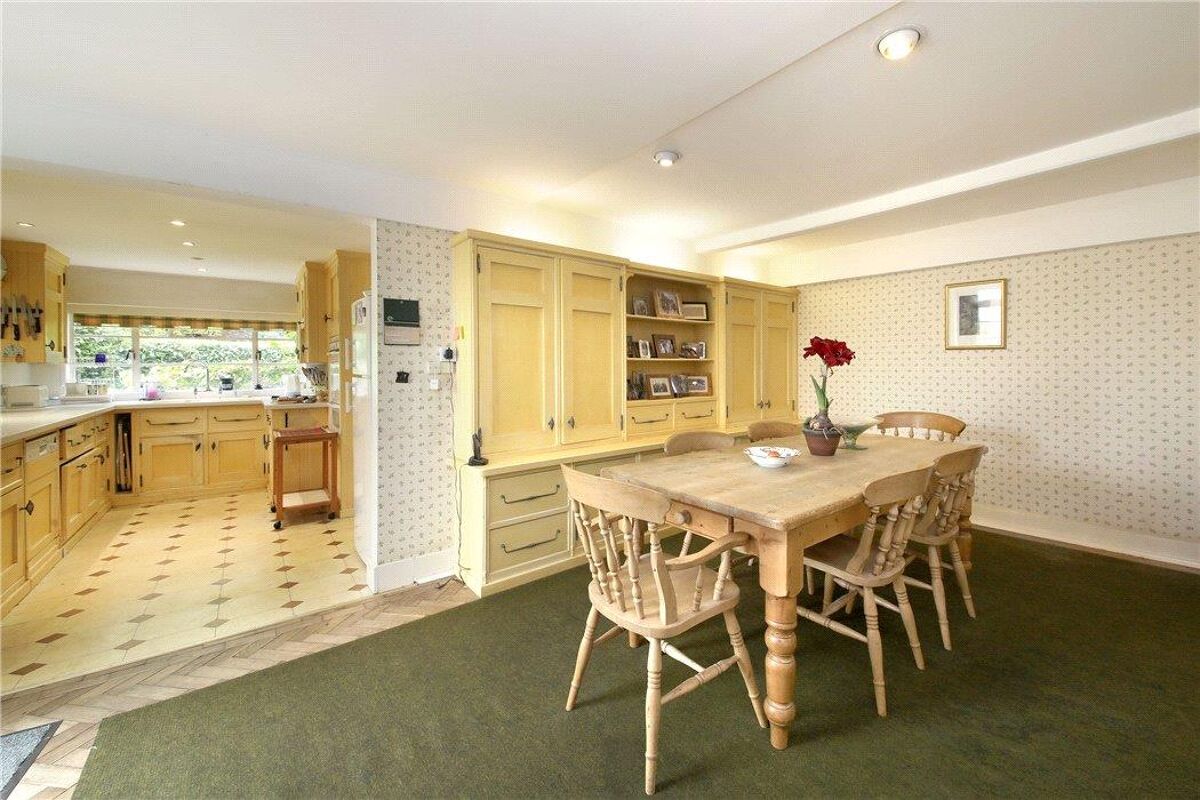 house for sale in Bagshot Road, Ascot, Berkshire, SL5 ASC180108