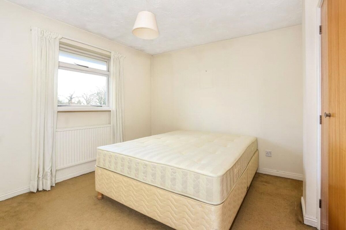 house for sale in Cedar Drive, Sunningdale, Berkshire, SL5 ASC190009