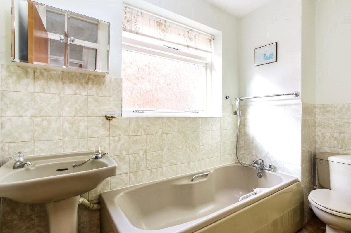 house for sale in Cedar Drive, Sunningdale, Berkshire, SL5 ASC190009