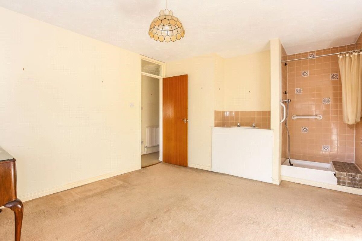 house for sale in Cedar Drive, Sunningdale, Berkshire, SL5 ASC190009