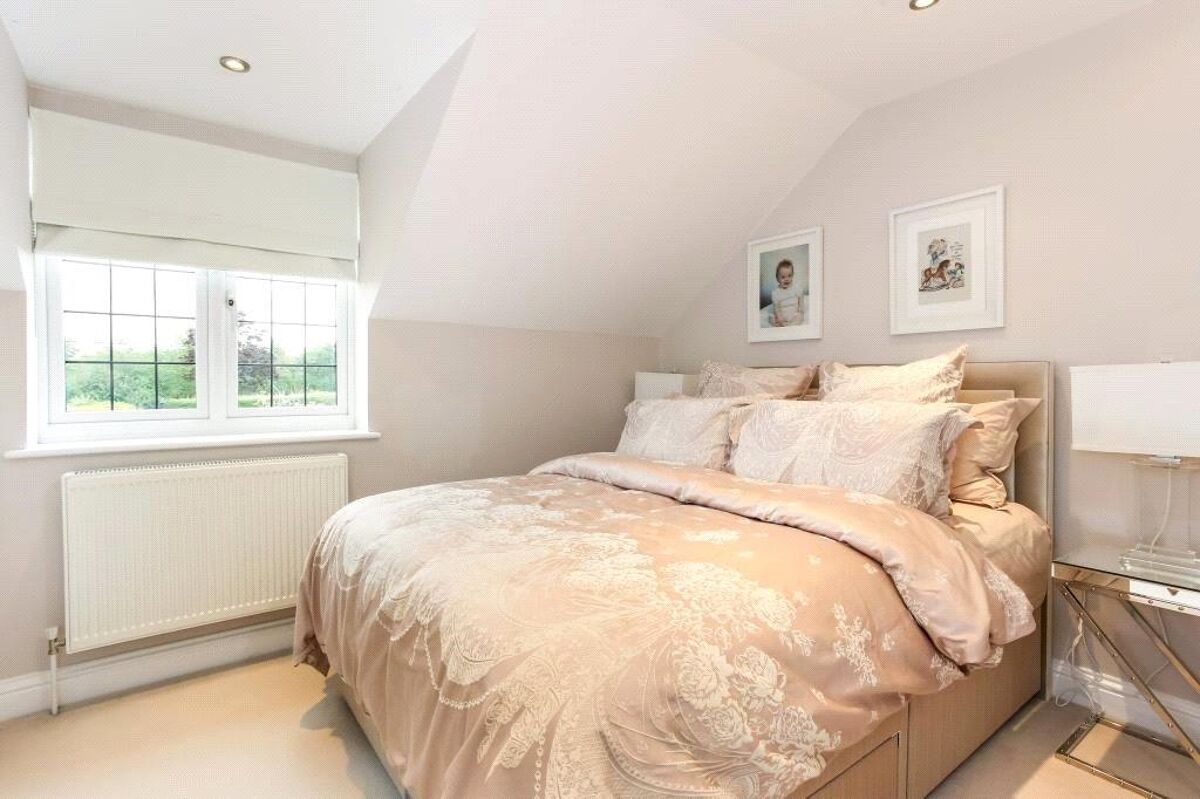 house for sale in Parkers Lane, Maidens Green, Bracknell, Berkshire