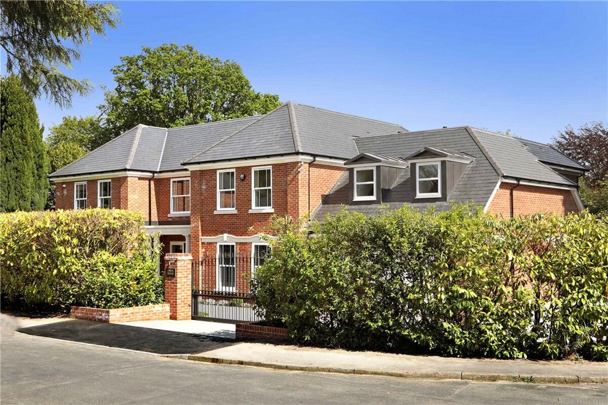 house for sale in Snows Paddock, Windlesham, Surrey, GU20 ASC190145