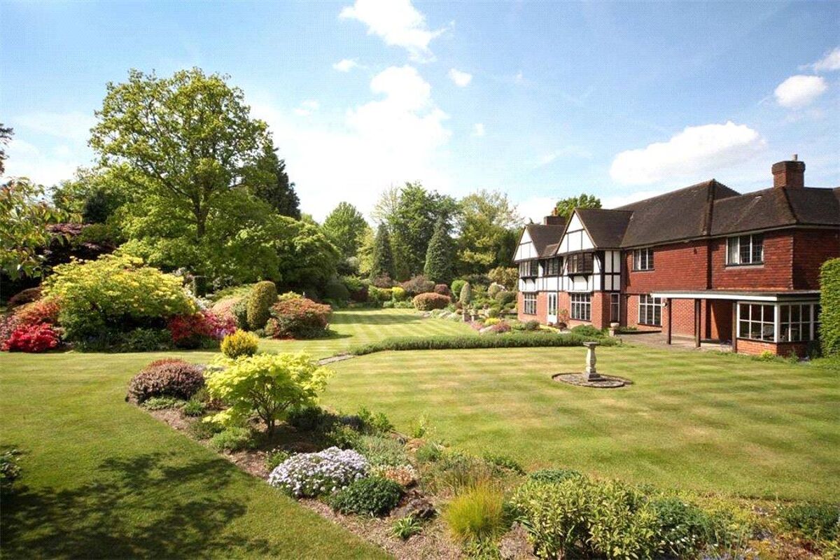 house for sale in Sherbourne Drive, Wentworth, Berkshire, SL5