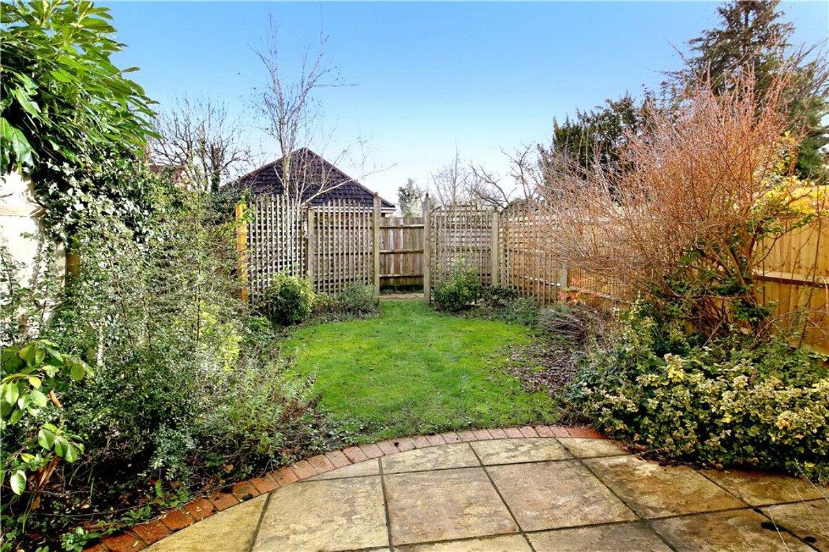 house for sale in Guards Court, Sunningdale, Berkshire, SL5 ASC200004