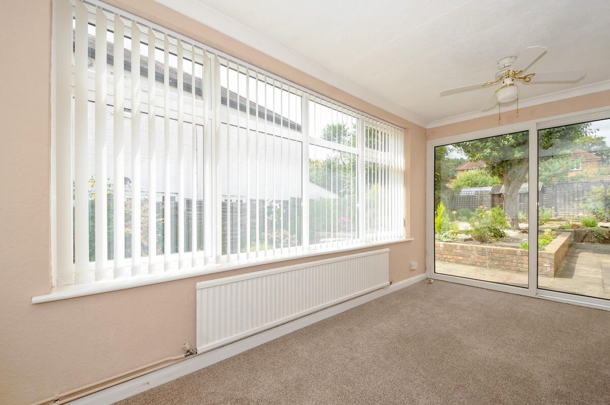 bungalow to rent in Chertsey Road, Windlesham, Surrey, GU20