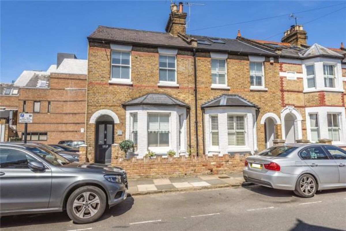 house to rent in Albany Road, Windsor, Berkshire, SL4 ASQ012151147