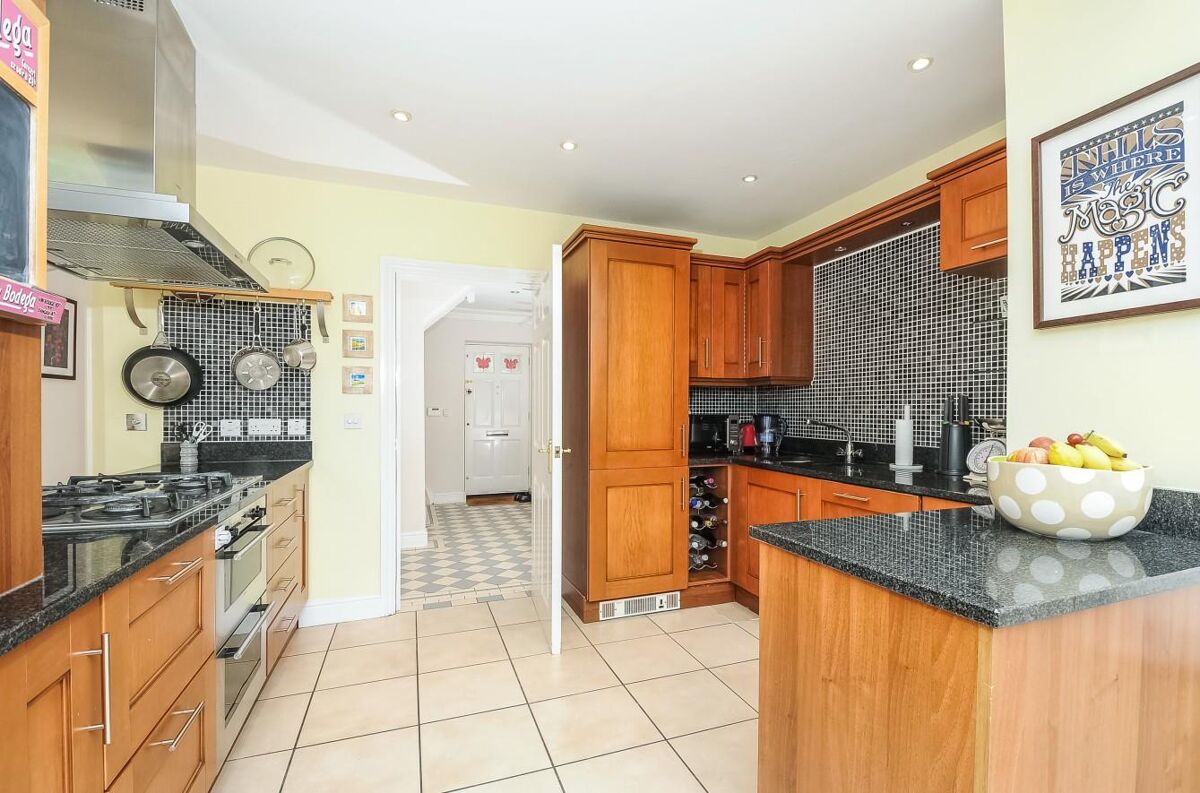 house to rent in Bowyer Walk, Ascot, Berkshire, SL5 ASQ012170297