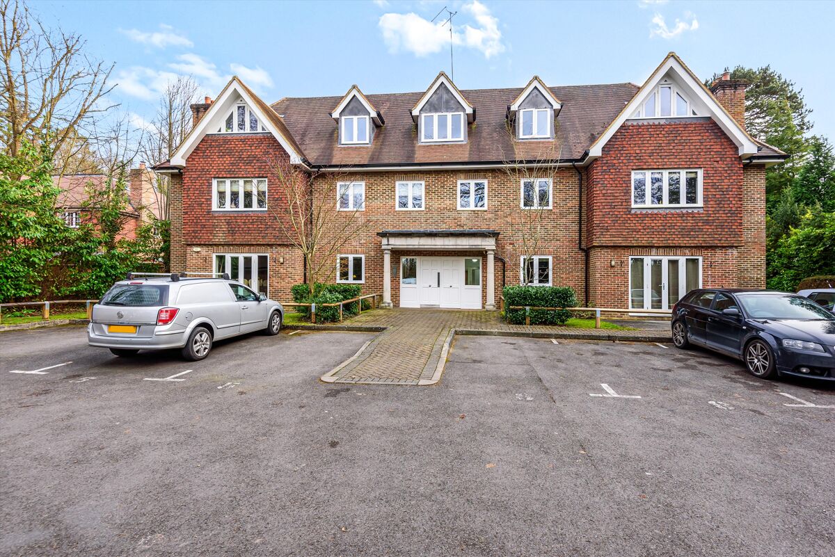 flat to rent in Kellie House, London Road, Sunningdale, Ascot