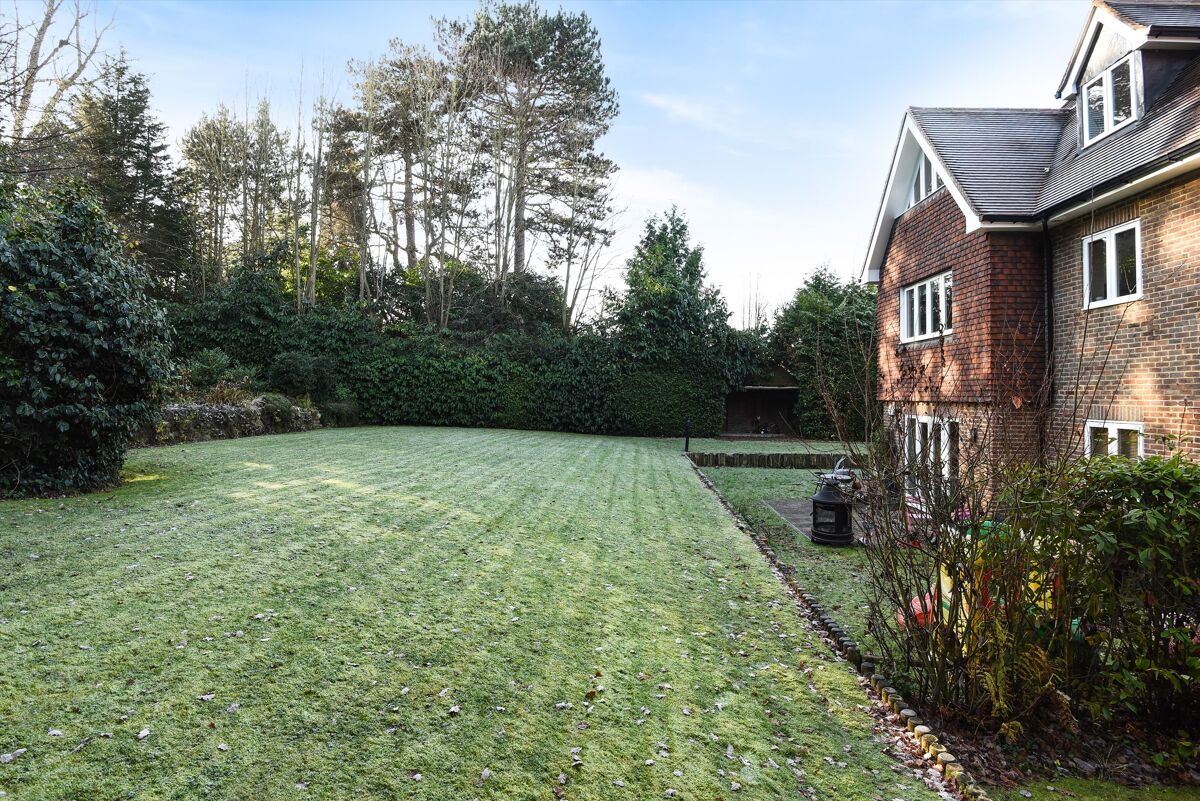 flat to rent in Kellie House, London Road, Sunningdale, Ascot