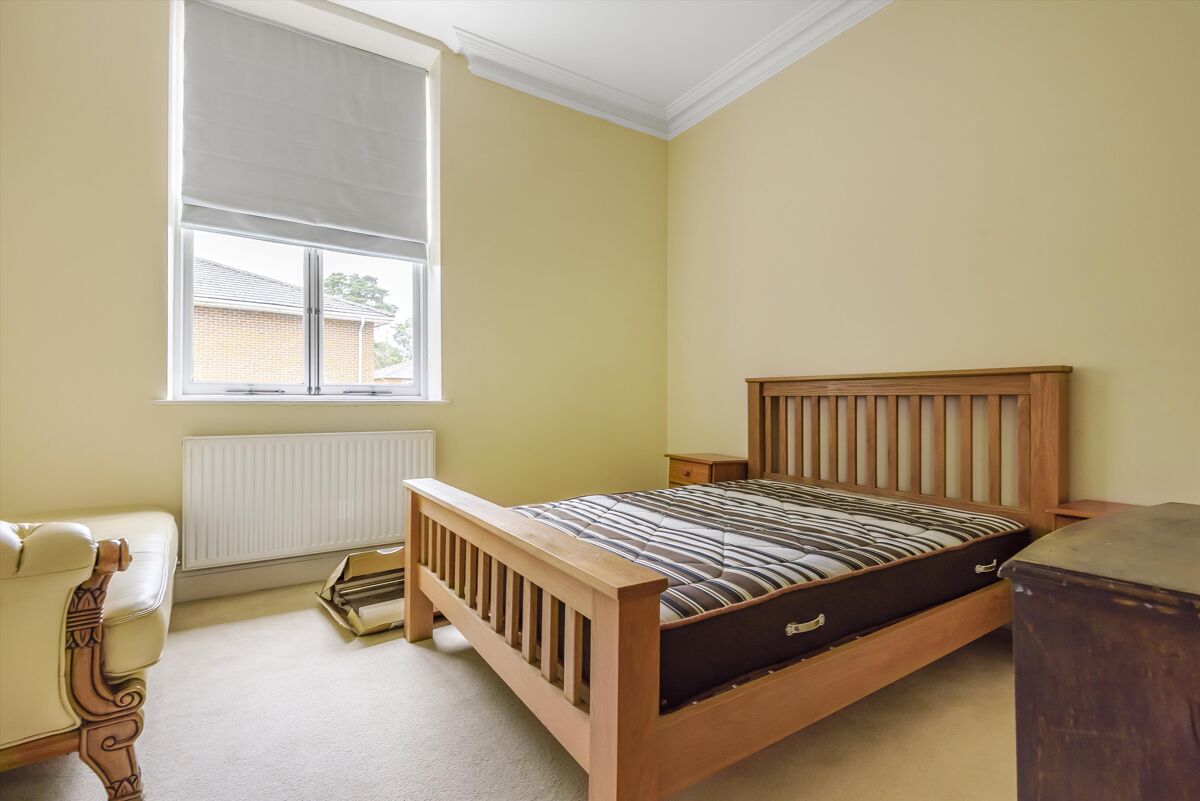 flat to rent in Edenbrook Place, Brook Avenue, Ascot, Berkshire, SL5