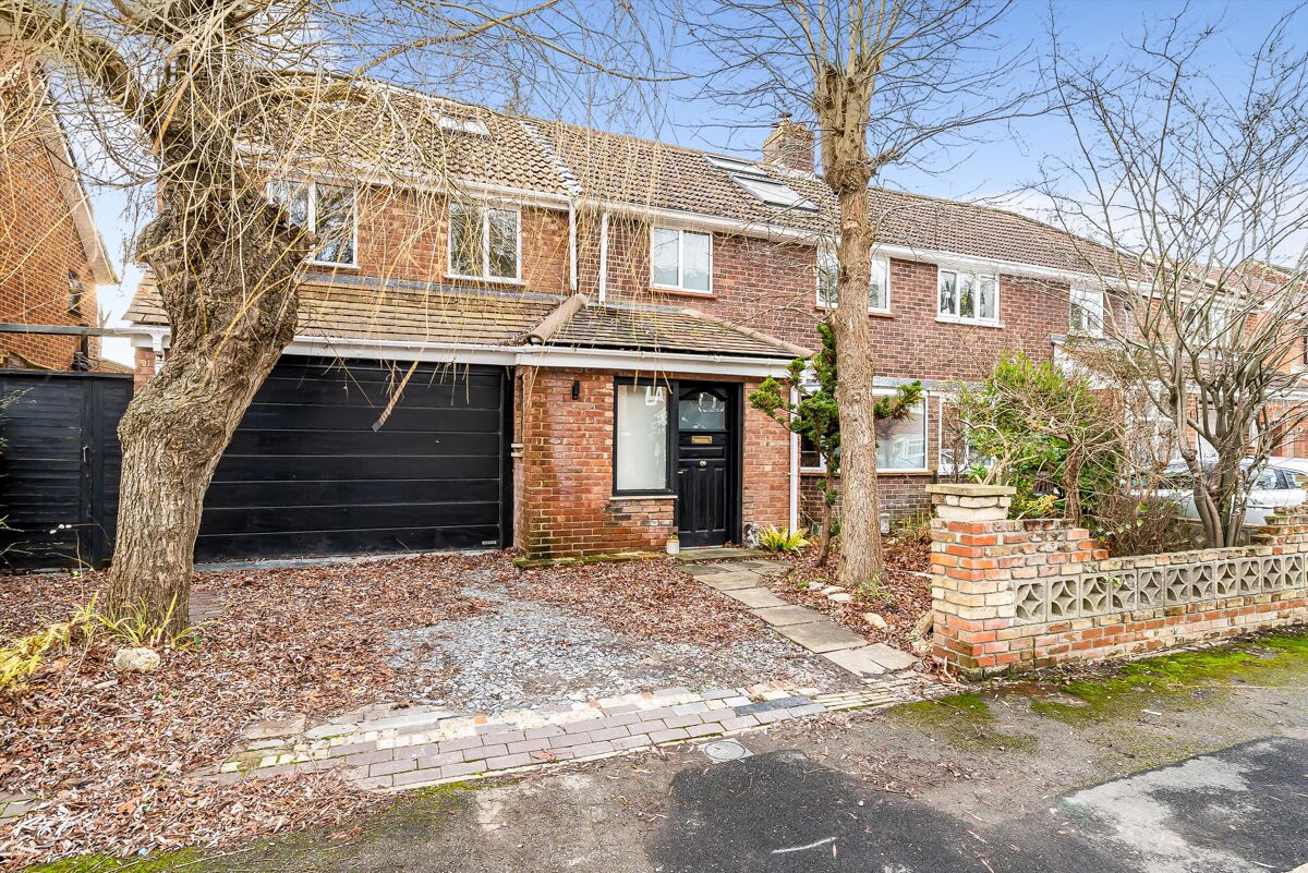 house to rent in Beechwood Close, Ascot, Berkshire, SL5 ASQ012439093