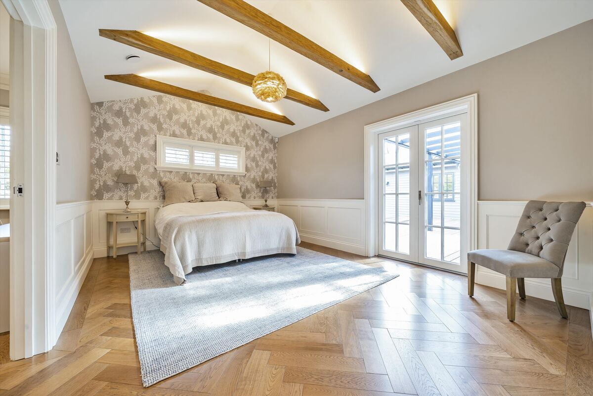 house to rent in Chertsey Road, Chobham, Woking, Surrey, GU24