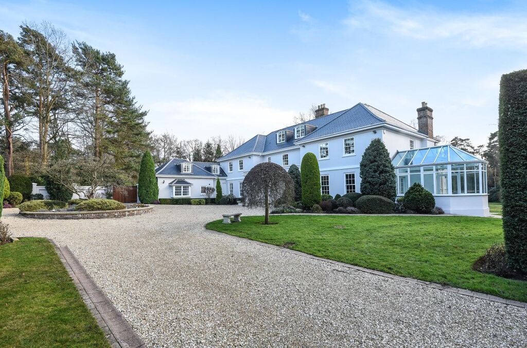 Image of South Drive, Wentworth, Virginia Water, Surrey, GU25