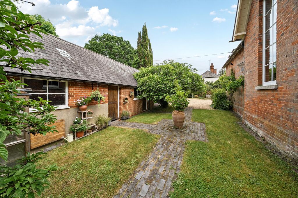 Image of Winkfield Row, Bracknell, Berkshire, RG42