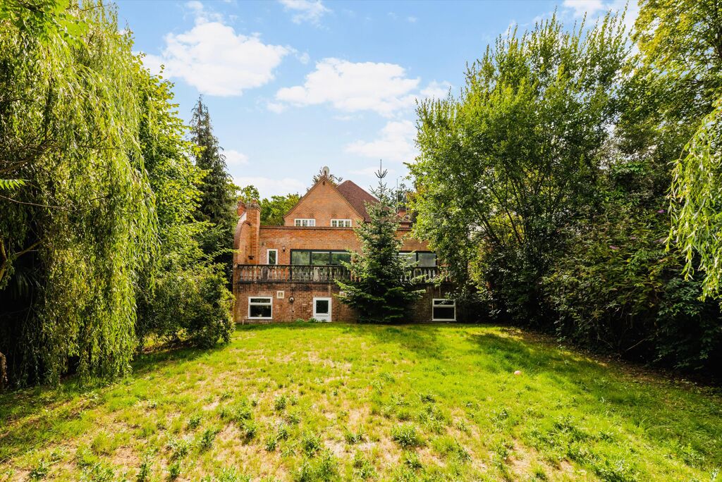 Image of London Road, Sunningdale, Ascot, Berkshire, SL5