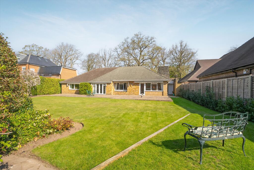 Image of Christchurch Road, Virginia Water, Surrey, GU25