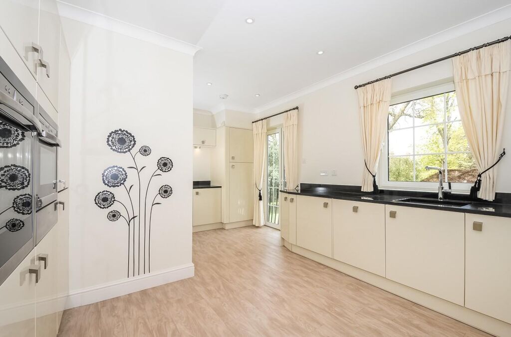 Image of Catherine House, Queenshill Lodge, London Road, Ascot, SL5