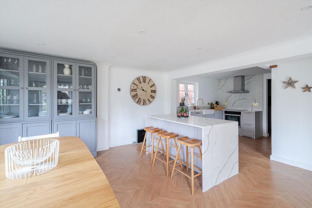 Image of London Road, Sunningdale, Ascot, Berkshire, SL5