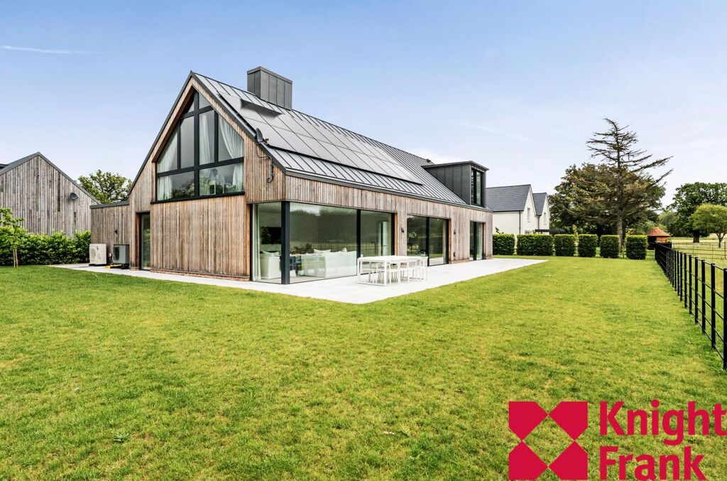 Image of Drift Road, Winkfield, Windsor, Berkshire SL4