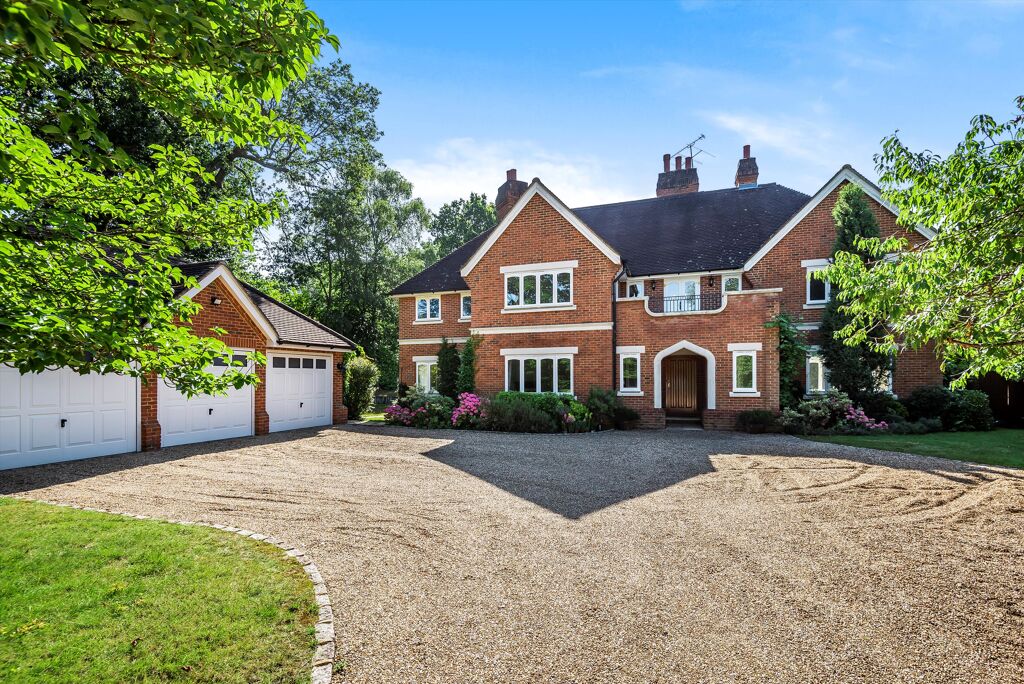 Image of Woodlands Road East, Virginia Water, Surrey GU25