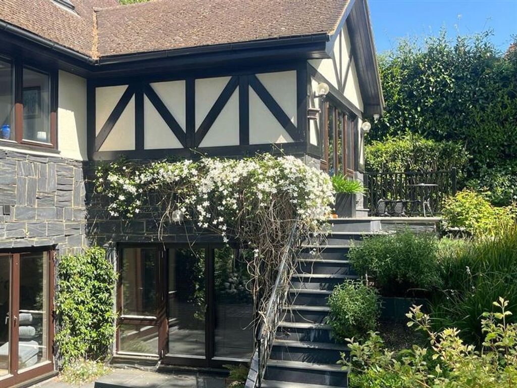 Image of Hurstwood, Ascot, Berkshire SL5