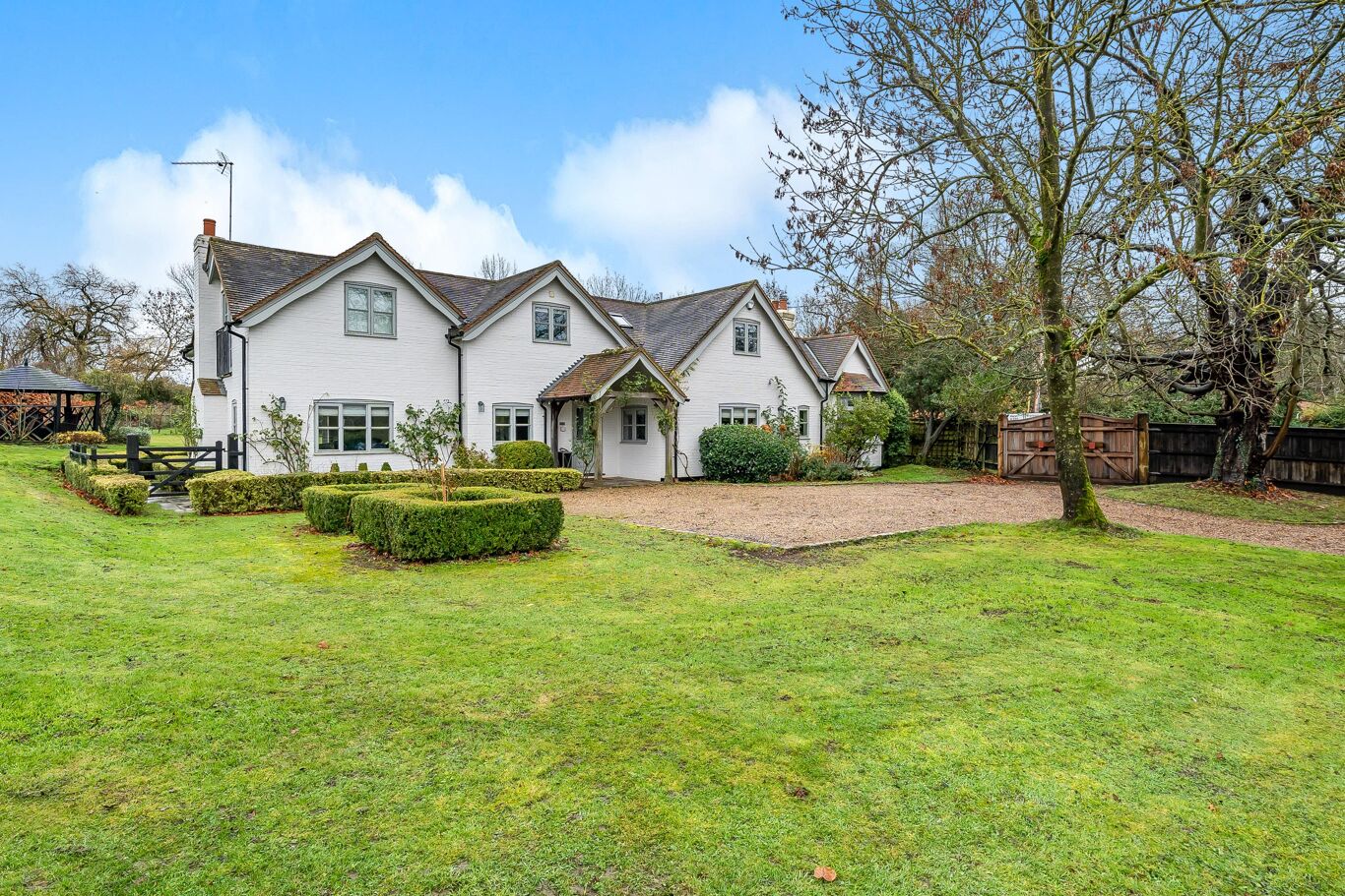 Image of Hawthorn Hill, Warfield, Bracknell, Berkshire RG42